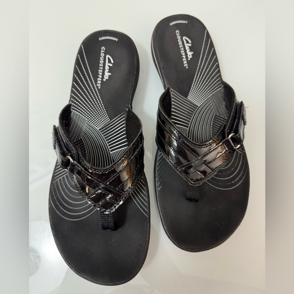 Clarks Women's Black Flipflop Footwear